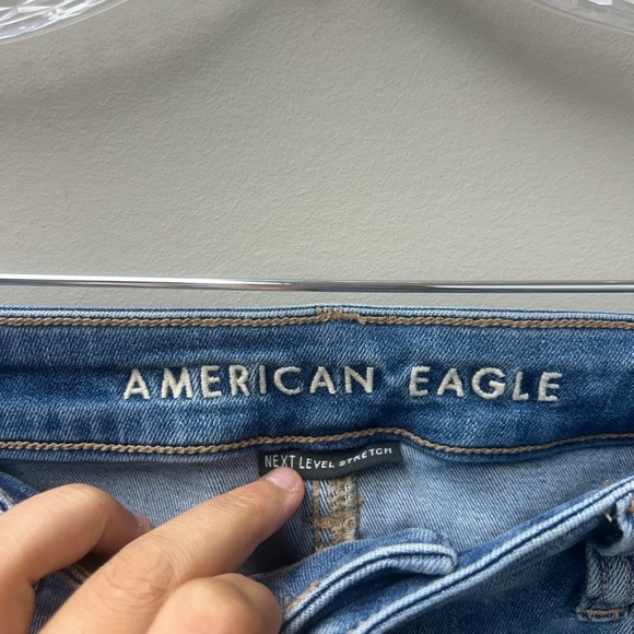 American Eagle High Rise Ripped Jeggings Jeans - Picture 4 of 6